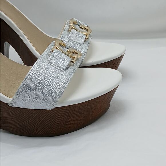 GBG Los Angeles Selah Platform Shoes Womens 8.5M White Faux Leather Sandals - Picture 2 of 14